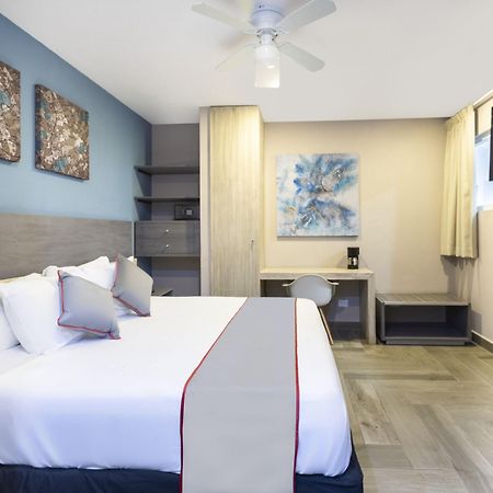 פלאייה דל כרמן Bfh Attraction Deluxe Hotel מראה חיצוני תמונה