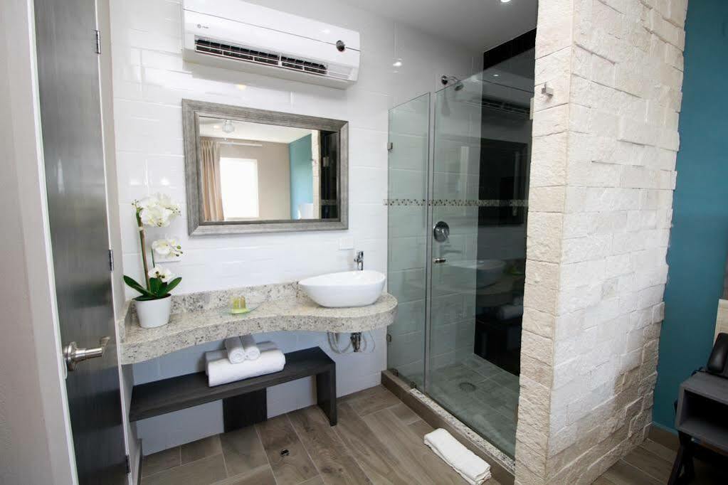 פלאייה דל כרמן Bfh Attraction Deluxe Hotel מראה חיצוני תמונה