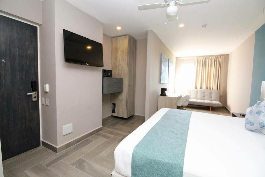 פלאייה דל כרמן Bfh Attraction Deluxe Hotel מראה חיצוני תמונה