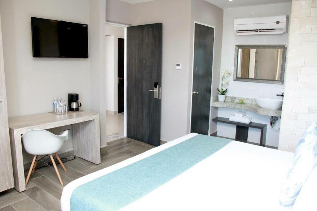 פלאייה דל כרמן Bfh Attraction Deluxe Hotel מראה חיצוני תמונה